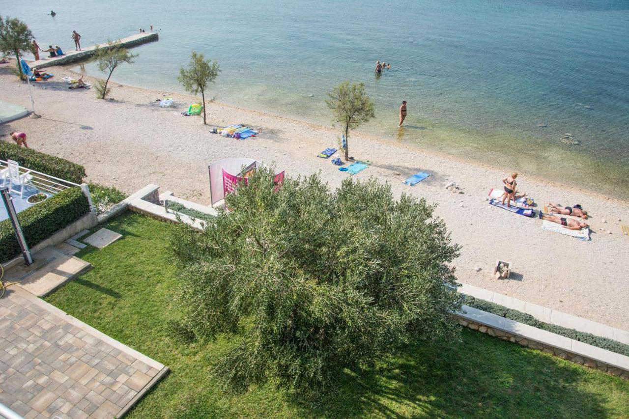 Apartments Citrine On The Beach Biograd Na Moru Extérieur photo