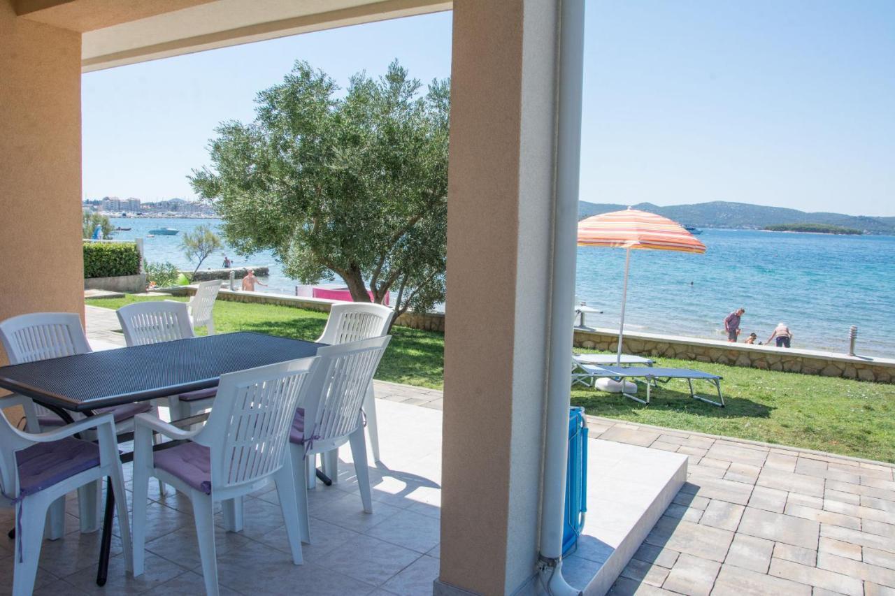 Apartments Citrine On The Beach Biograd Na Moru Extérieur photo