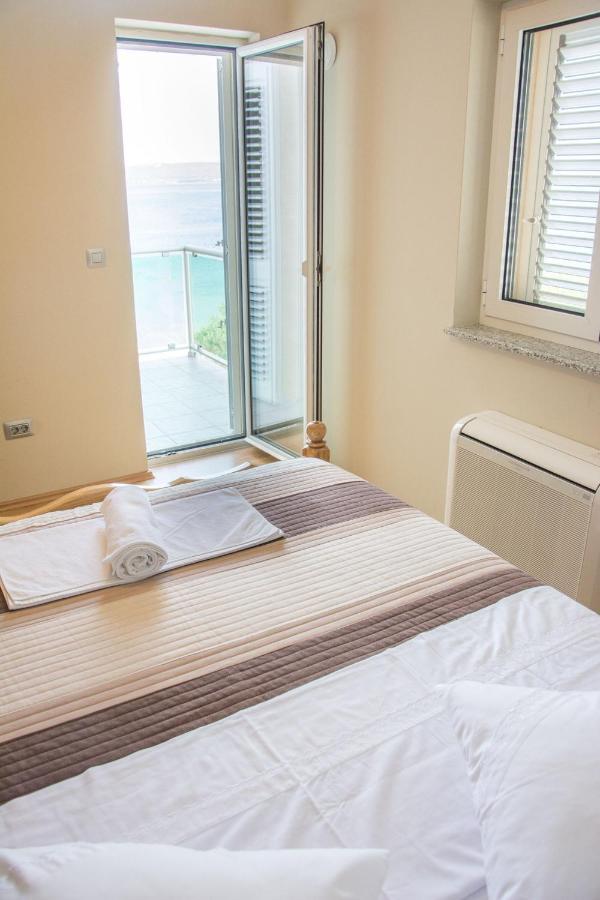 Apartments Citrine On The Beach Biograd Na Moru Extérieur photo