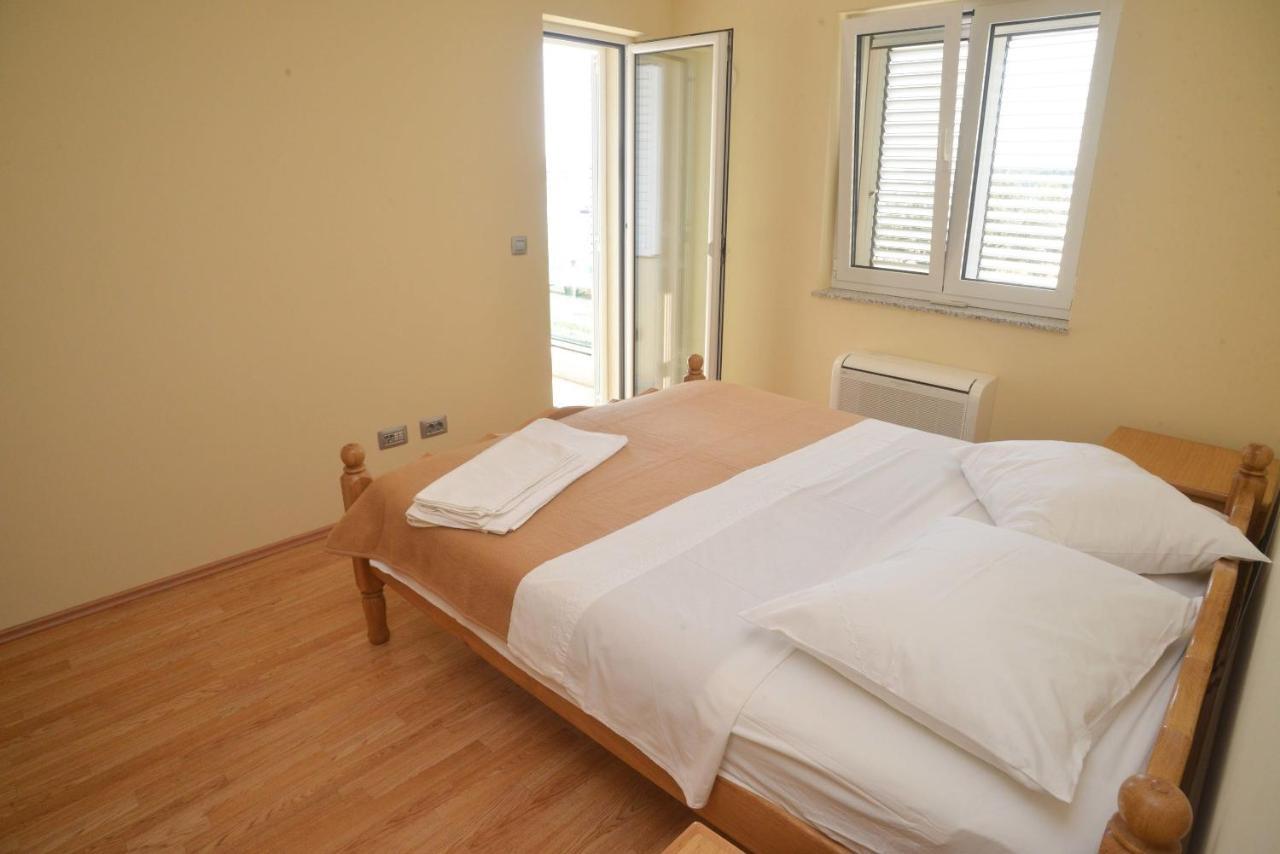Apartments Citrine On The Beach Biograd Na Moru Extérieur photo